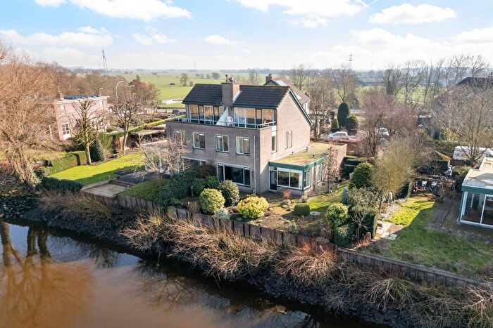 5-kamerhuis te koop in Gouda – Zuider IJsseldijk, Stolwijkersluis Oost