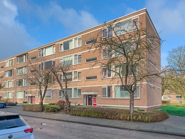 3-kamerappartement te koop in Rotterdam – Wilbertoord, Groot IJsselmonde