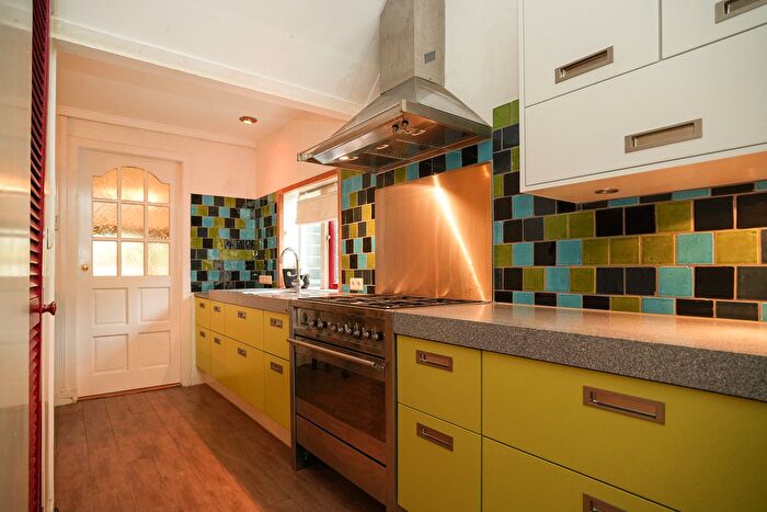 Koop en Huur Huizen - 3
