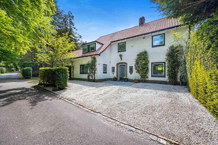 7-kamerhuis te koop in Boomberg, Hilversum