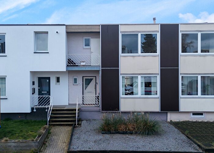 10-kamerhuis te koop in Erenstein, Kerkrade