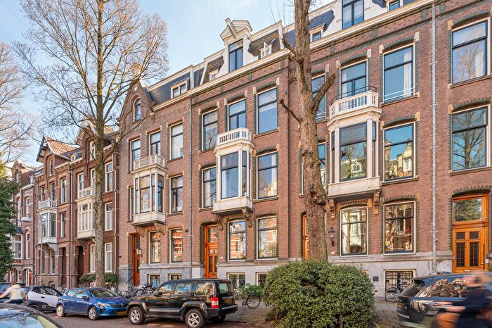 3-kamerappartement te koop in Amsterdam – Van Eeghenstraat, Cornelis Schuytbuurt