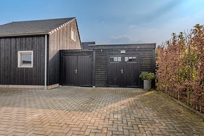 Koop en Huur Huizen - 3