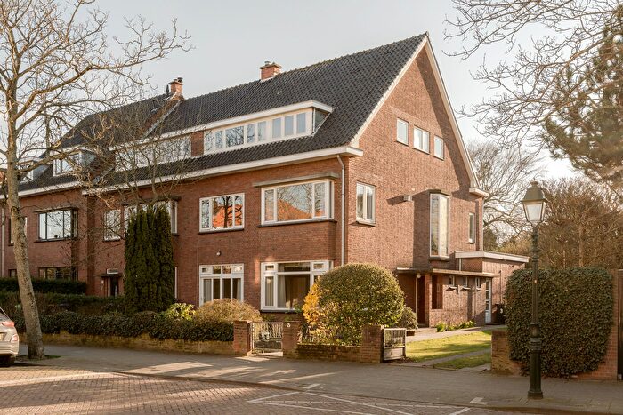 8-kamerhuis te koop in Den Haag – Ypersestraat, Belgisch Park