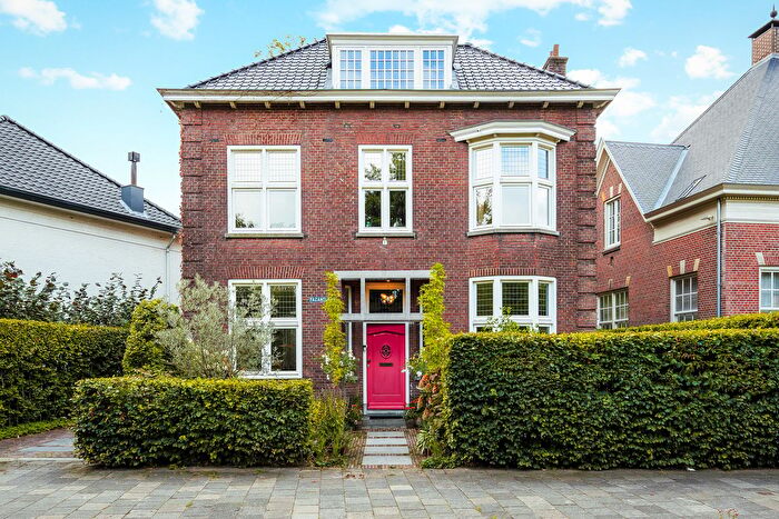 6-kamerhuis te koop in Villapark, Eindhoven