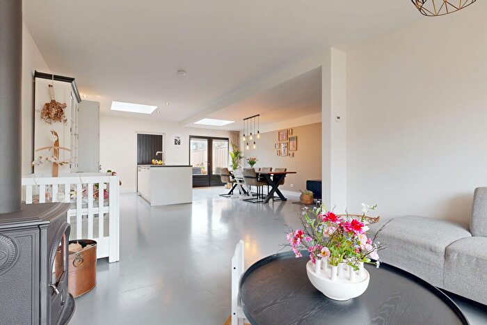 Koop en Huur Huizen - 3