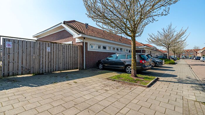 4-kamerhuis te koop in Almelo – Dahliastraat, Arendsboer en omgeving Noord
