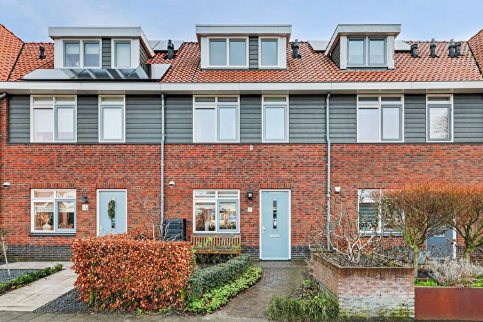 7-kamerhuis te koop in Nieuwerkerk, Nieuwerkerk