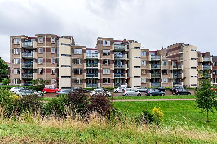 2-kamerappartement te koop in Vlaardingen – Parkweg, Oostbuurt
