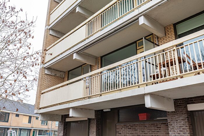 4-kamerappartement te koop in Groningen – Planetenlaan, Paddepoel-Noord