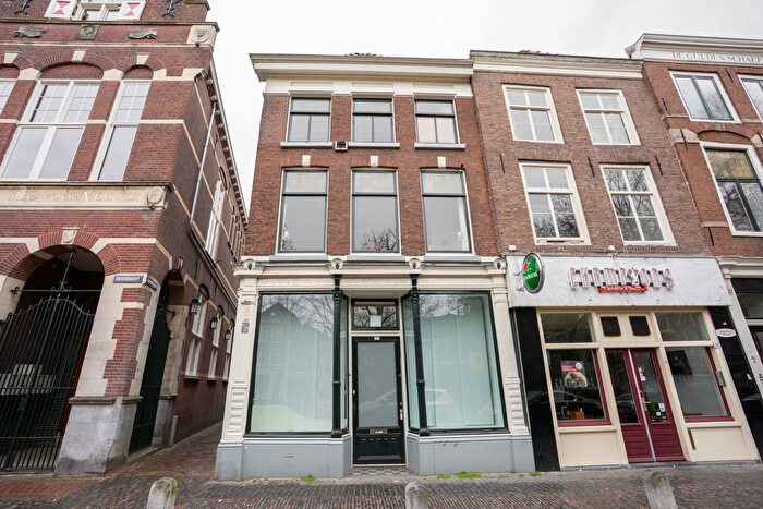 9-kamerhuis te koop in Utrecht – Oudegracht, Springweg en omgeving Geertebuurt
