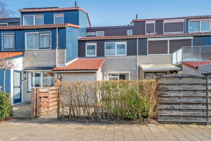 5-kamerhuis te koop in Vogelbuurt-West, Delft