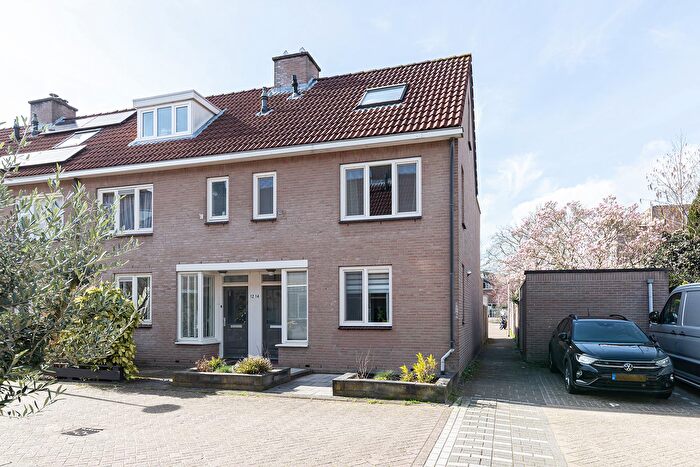 5-kamerhuis te koop in Middenveer, Sliedrecht