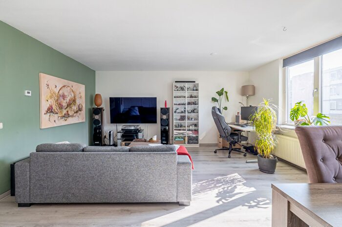 3-kamerappartement te koop in Kanaleneiland-Noord, Utrecht