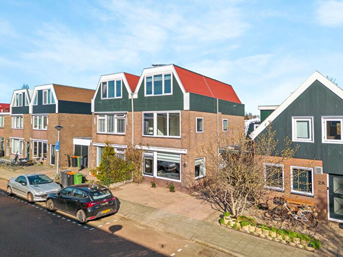 7-kamerhuis te koop in Oostzaan – Burgemeester Swartstraat, Kerkbuurt