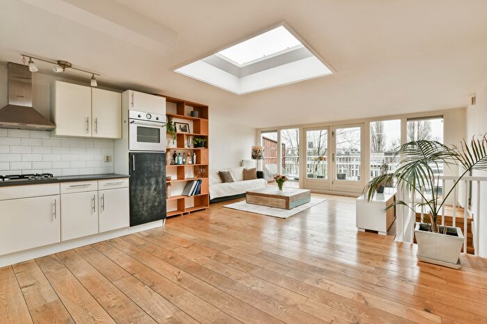 4-kamerappartement te koop in Amsterdam – Witte de Withstraat, Kortenaerkwartier