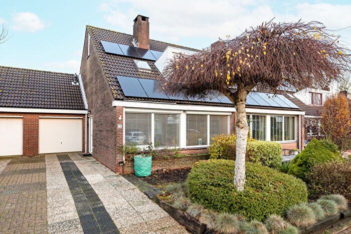 5-kamerhuis te koop in Paauwenburg Noordoost, Vlissingen