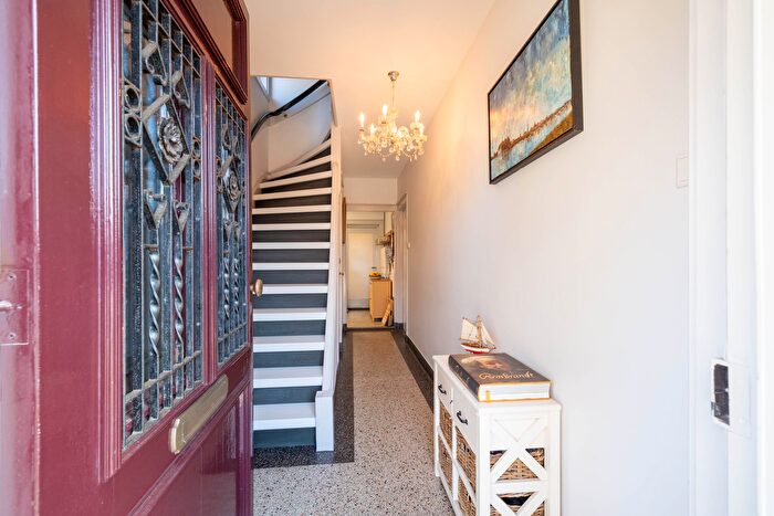 Koop en Huur Huizen - 3