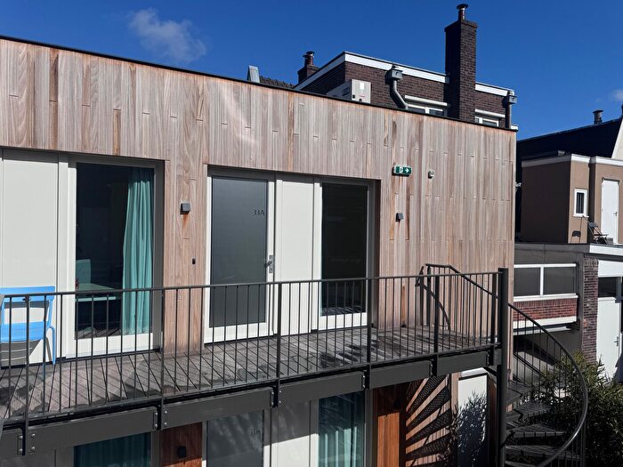 3-kamerappartement te huur in Lange Elisabethstraat, Mariaplaats en omgeving, Utrecht