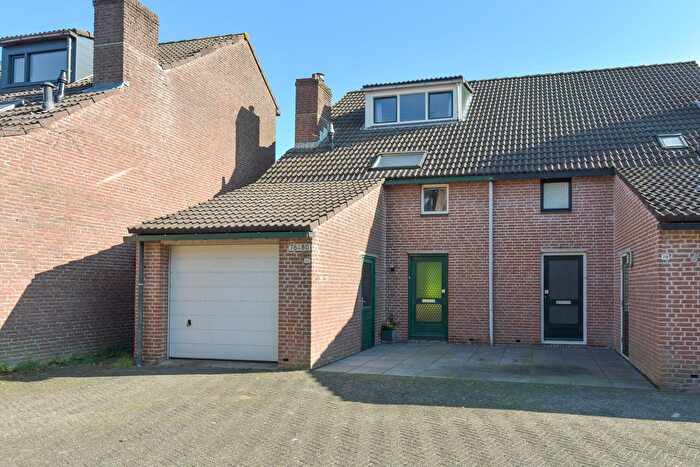 5-kamerhuis te koop in Risdam-Noord - Buurt 21 00, Zwaag