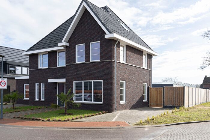 8-kamerhuis te koop in Kern Ell, Ell