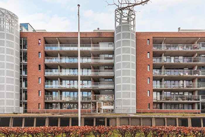 3-kamerappartement te huur in Stadhoudersplantsoen, Den Haag