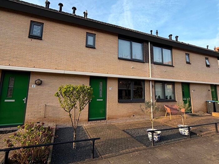5-kamerhuis te huur in Vrijenburg, Barendrecht