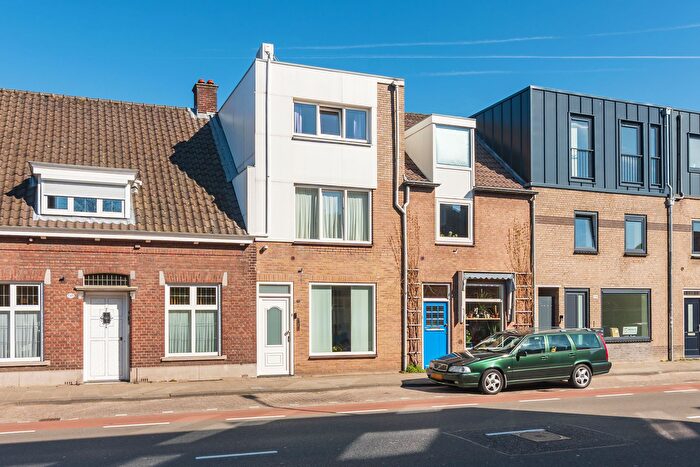 6-kamerhuis te koop in Tilburg – Bredaseweg, Bomenbuurt Midden