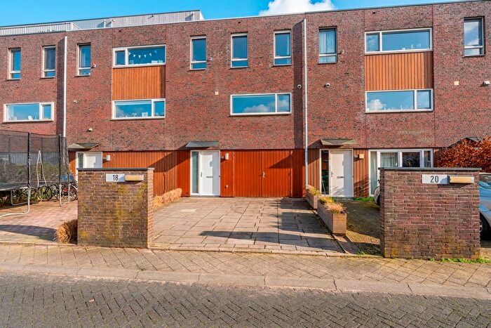 7-kamerhuis te koop in Veldhuizen, De Meern