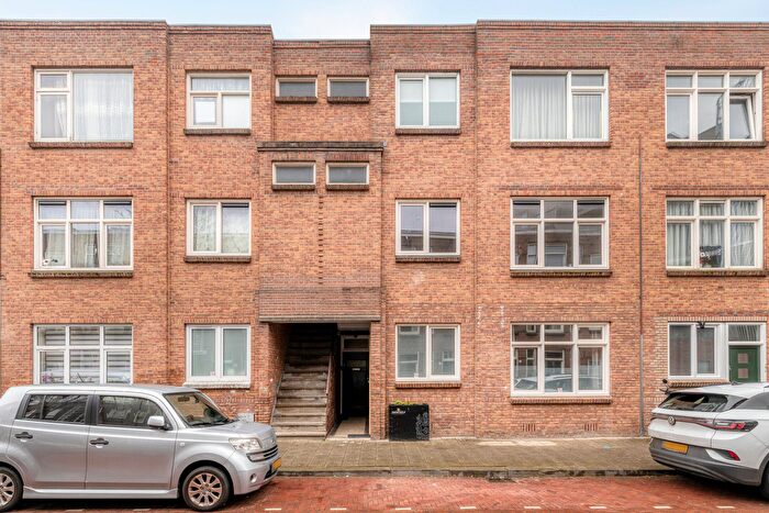 3-kamerappartement te koop in Den Haag – Lyonnetstraat, Laakkwartier-Oost