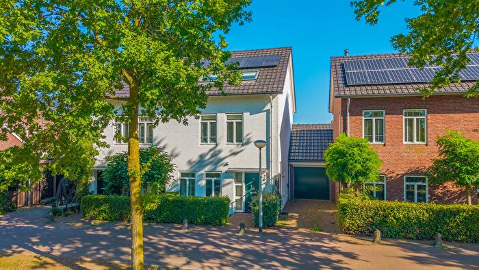 6-kamerhuis te koop in Arnhem – Warmoezenierserf, Schuytgraaf-Zuid