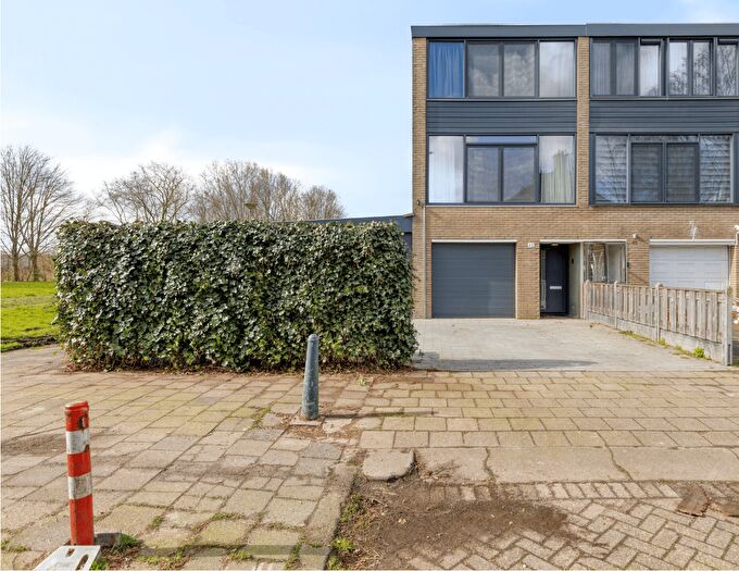 3-kamerhuis te koop in Rotterdam – Passiebloem, Ommoord