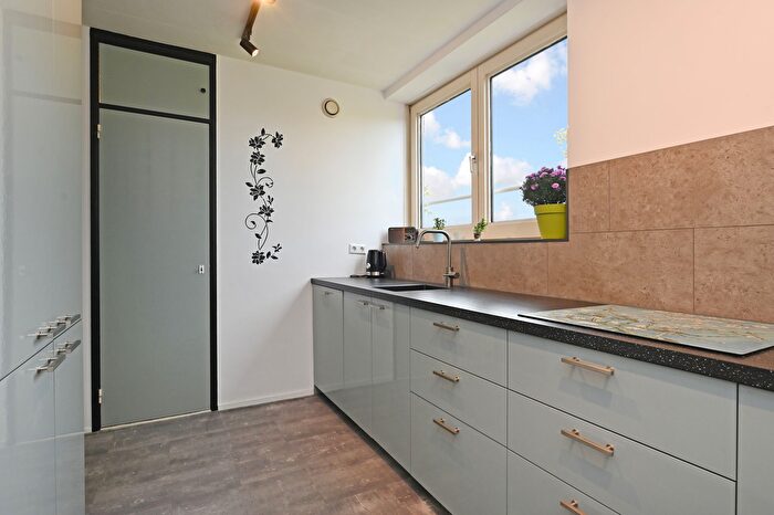 5-kamerappartement te koop in Den Haag – Heiloostraat, Leyenburg