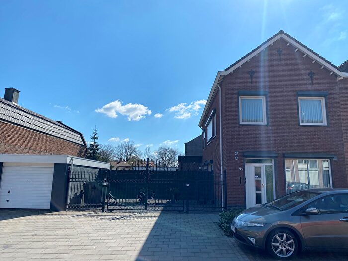 7-kamerhuis te koop in Kalsdonk, Roosendaal