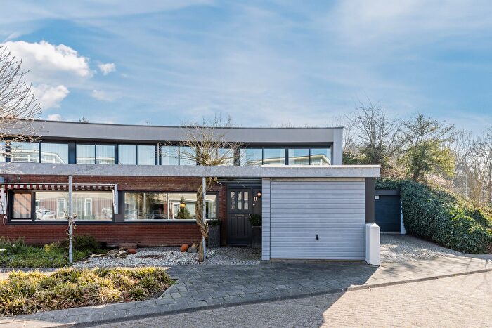 4-kamerhuis te koop in Tilburg – Overlangelstraat, Dongewijk Noord