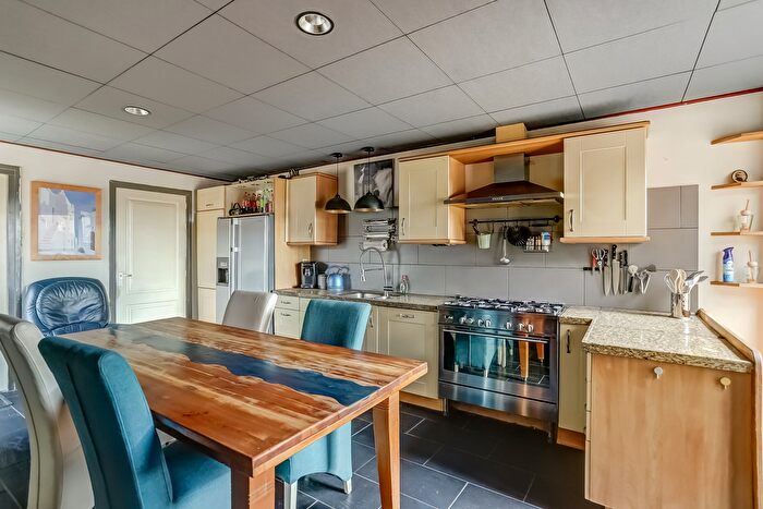 Koop en Huur Huizen - 3