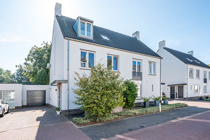 6-kamerhuis te koop in Nuenen-Oost, Nuenen