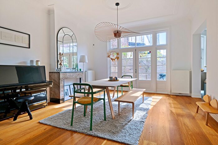 5-kamerappartement te koop in Amsterdam – Gerrit van der Veenstraat, Minervabuurt-Midden