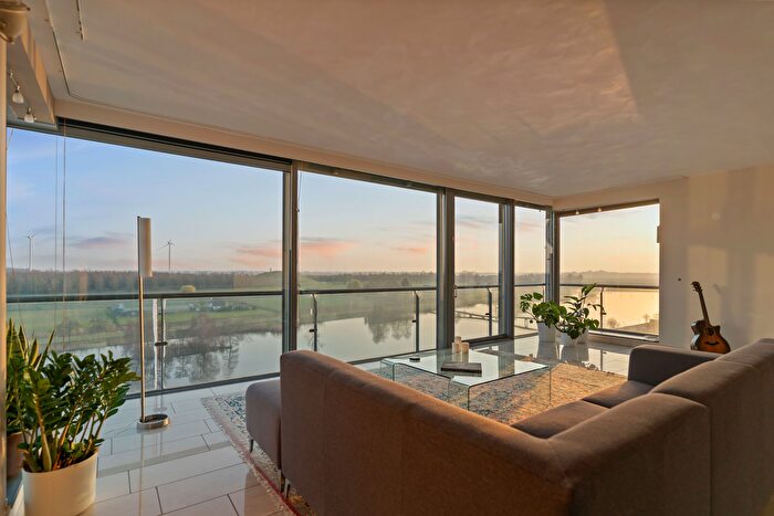 4-kamerappartement te koop in Barendrecht – Steekkant, Waterkant