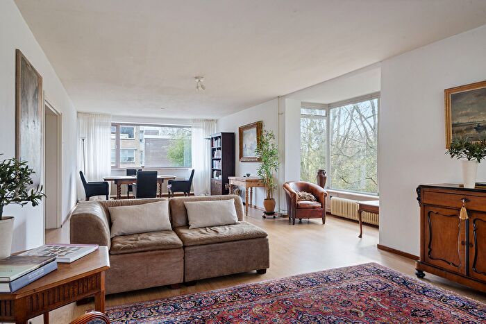 4-kamerappartement te koop in Amsterdam – Onstein, Gelderlandpleinbuurt