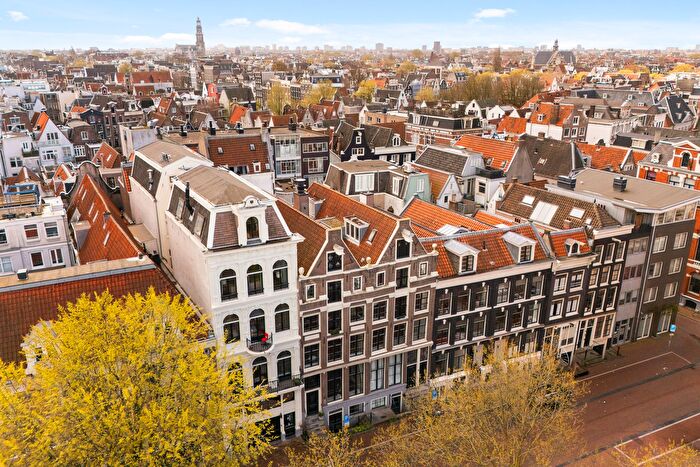 4-kamerappartement te koop in Amsterdam – Droogbak, Haarlemmerbuurt-Oost