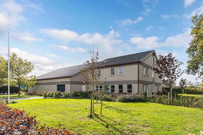 9-kamerhuis te koop in Nijemirdum, Nijemirdum