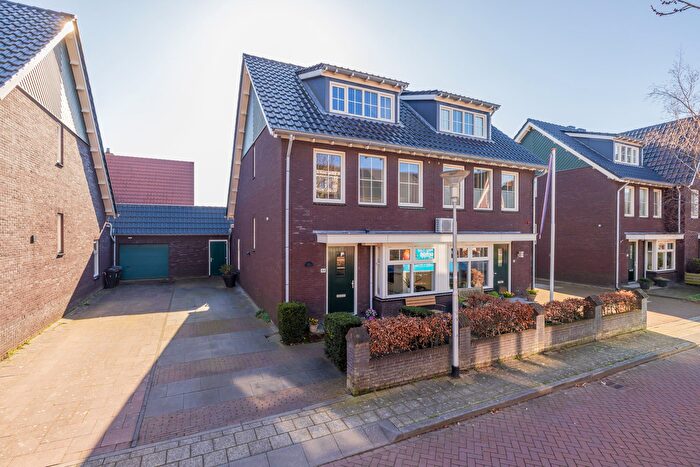 6-kamerhuis te koop in Vossepolder, Hillegom