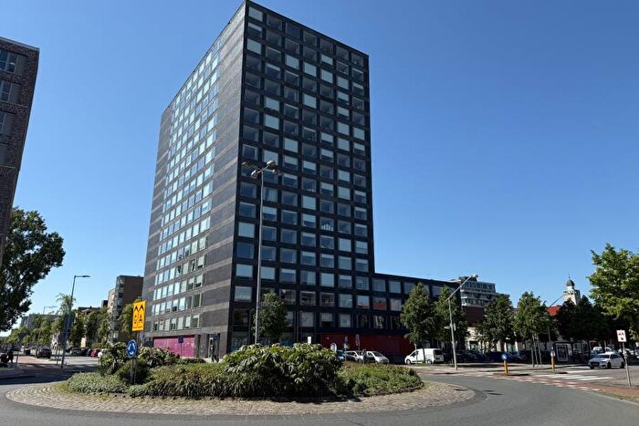 1-kamerappartement te huur in Amsterdam – August Allebéplein, Overtoomse Veld-Zuid