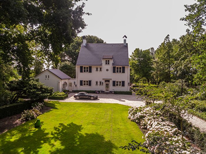 12-kamerhuis te koop in Voorhout buitengebied, Voorhout