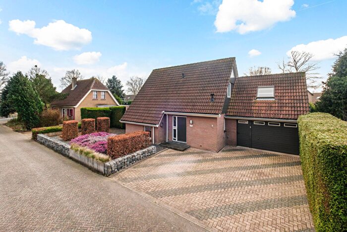 5-kamerhuis te koop in De Baan, Biddinghuizen
