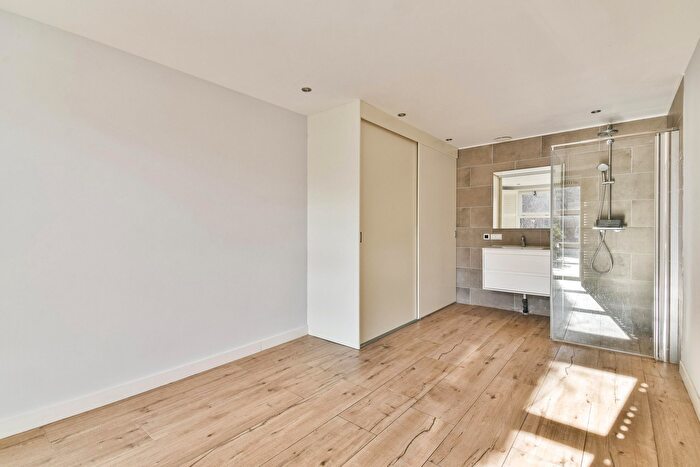 4-kamerhuis te koop in Amsterdam – Diopter, Elzenhagen-Noord