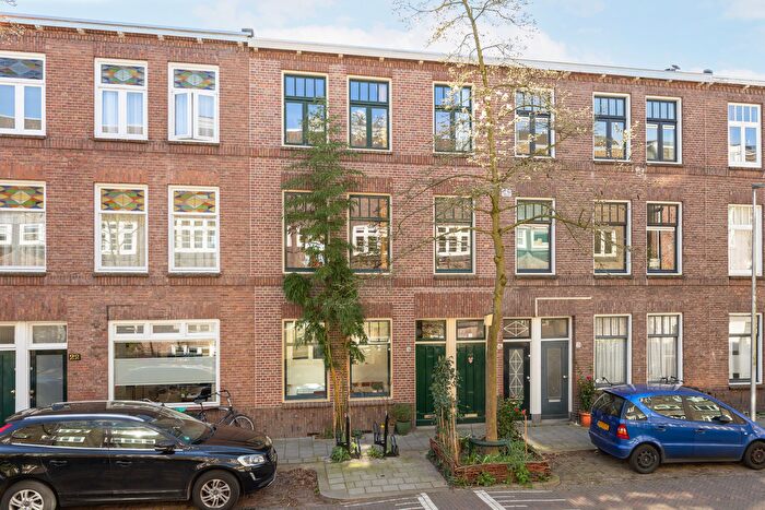3-kamerappartement te koop in Utrecht – Admiraal van Gentstraat, Zeeheldenbuurt, Hengeveldstraat en omgeving