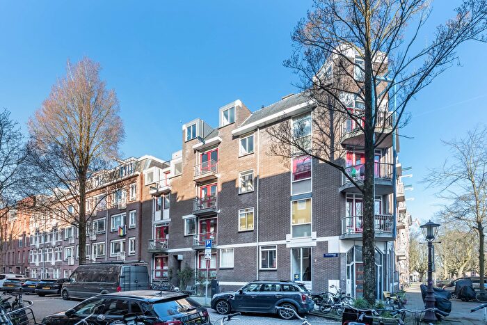 4-kamerappartement te koop in Amsterdam – Kastanjeweg, Oosterparkbuurt-Zuidoost