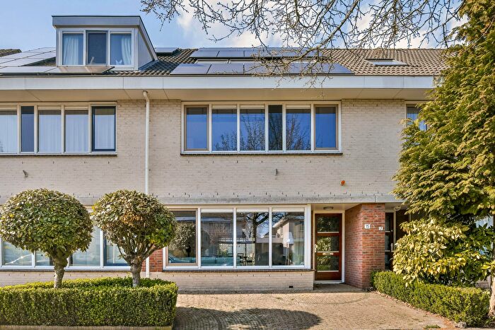 7-kamerhuis te koop in Buitenplaatsenbuurt, Amstelveen